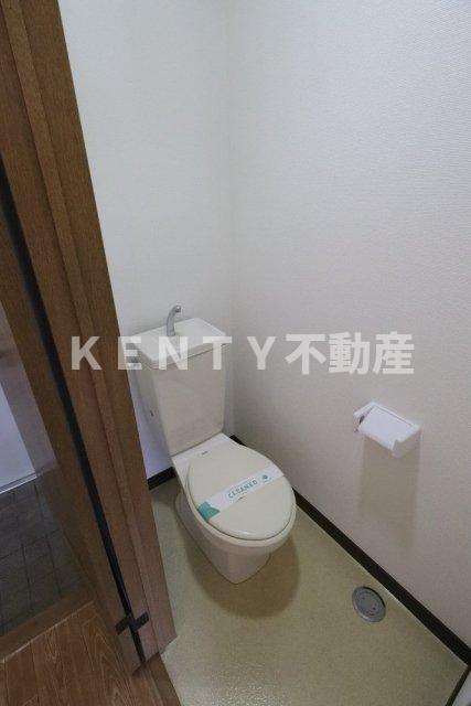 トイレ　清潔感のあるトイレです