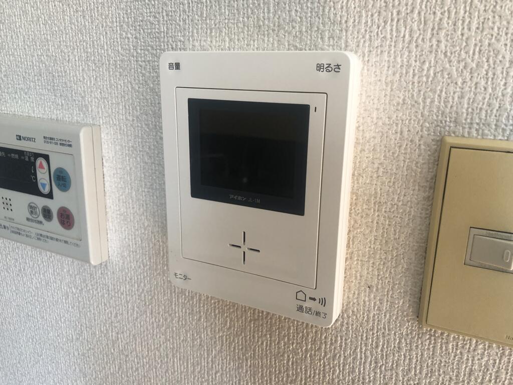 セキュリティ　※別号室の参考写真となります。
