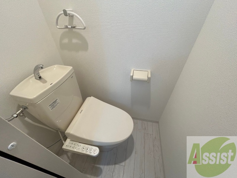 トイレ　トイレです。ウォシュレット付を探している方、おすすめです！