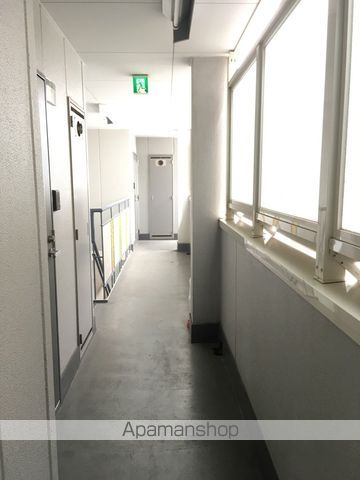 ロビー　ロビー