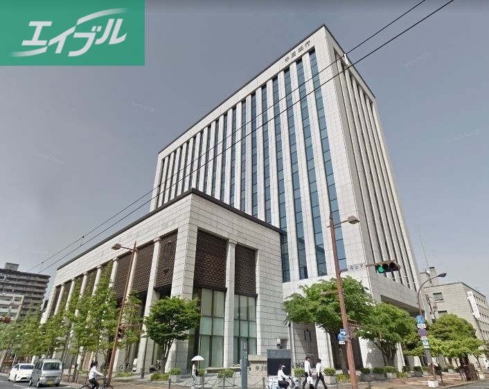 銀行　中国銀行本店（銀行）まで857m