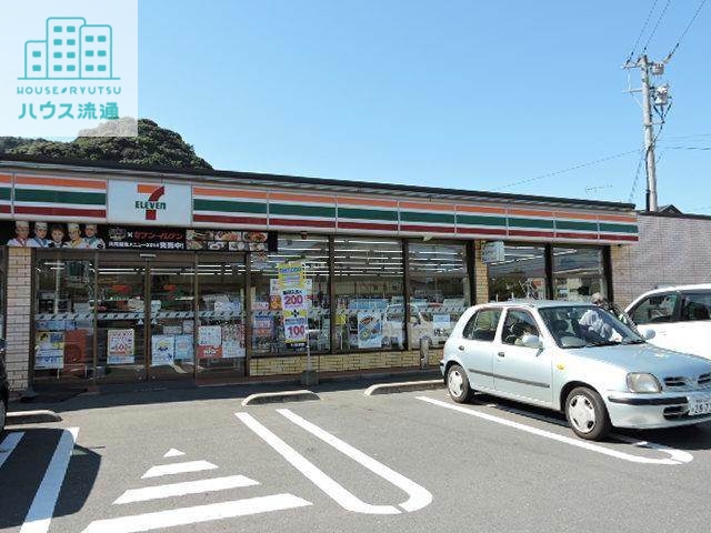 コンビニ　セブンイレブン琴海村松店（コンビニ）まで805m