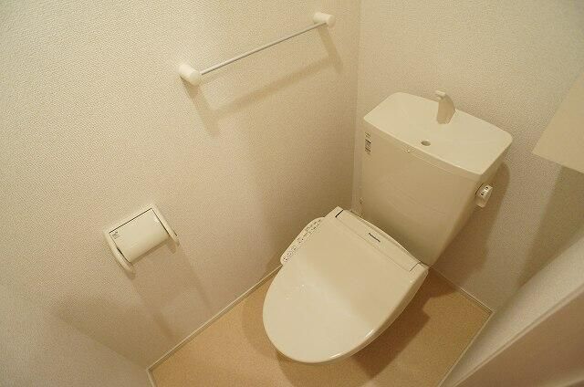 トイレ　トイレもきれいです
