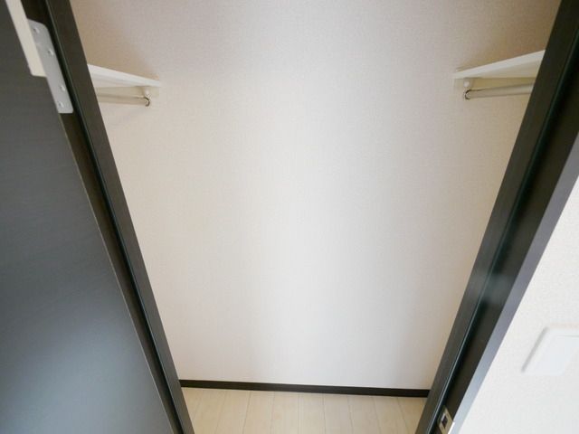 収納　★ゆったりクローゼット★