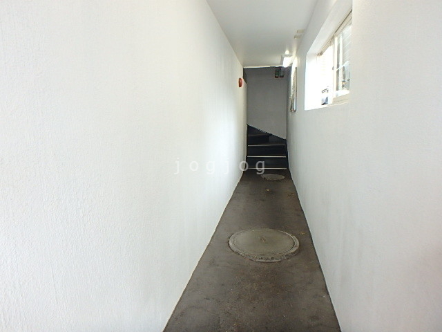 ロビー　１階通路