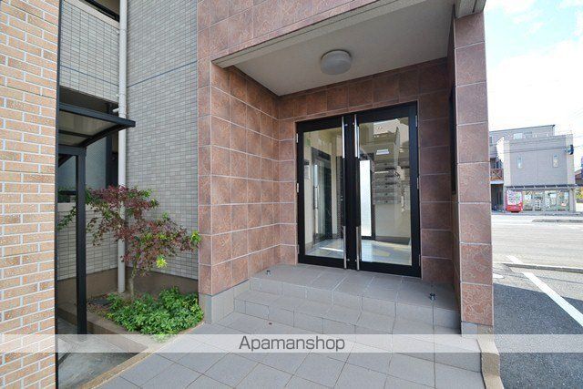 ＪＲ山陽本線 北長瀬駅 徒歩15分 5階建 築23年の外観写真