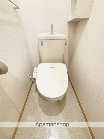 ＪＲ東海道本線 藤枝駅 徒歩15分 2階建 築17年のトイレ写真