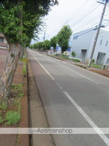 その他　前面道路（その他）まで0m