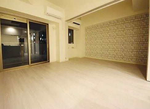 居室・リビング　写真は同タイプ住居です。