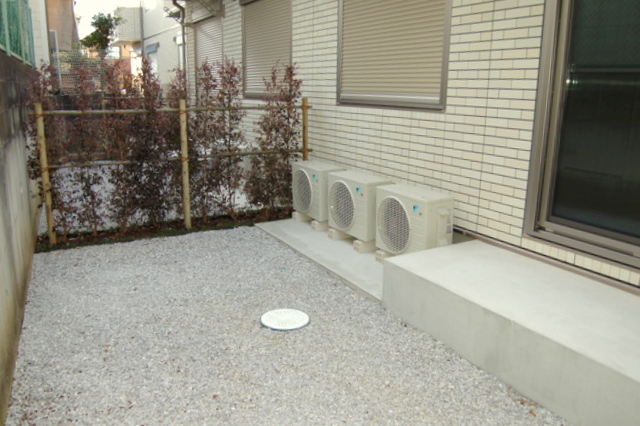 庭　専用庭