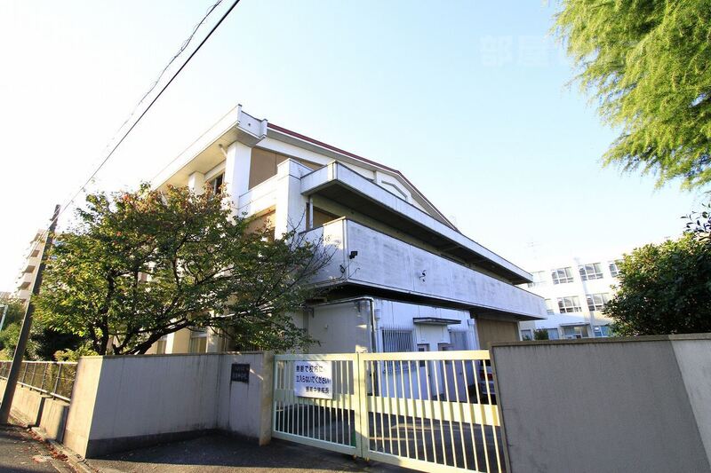 中学校　振甫中学校（中学校）まで807m