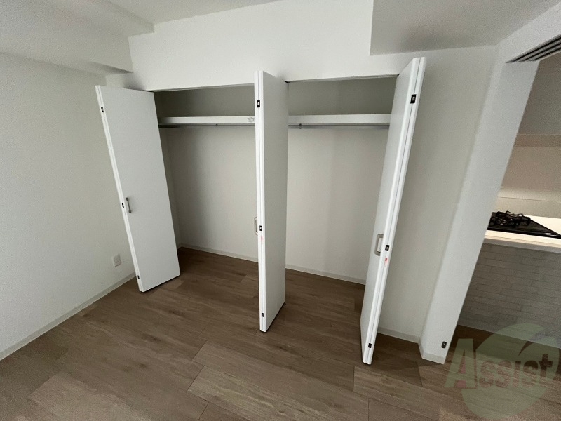 収納　収納もバッチリあるのでお部屋が片付きますよ！