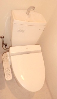 トイレ　ウォシュレット付きトイレ☆