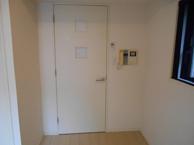 居室・リビング　洋室　※別室参考写真です。