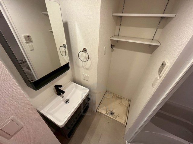 セレニテ西中島アリア弐番館の内装写真