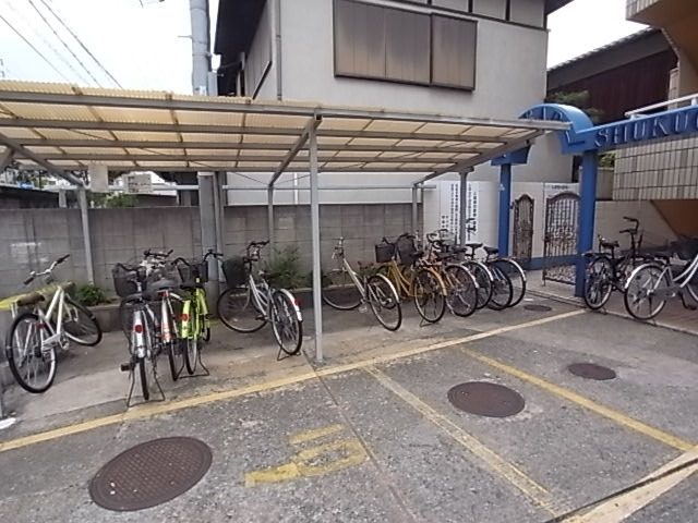 LakiaApartment夙川の外観写真