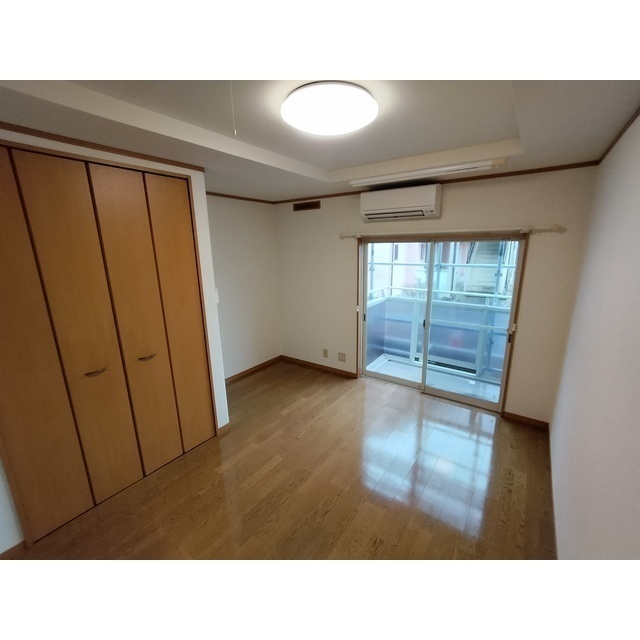e-wing Sの居間写真