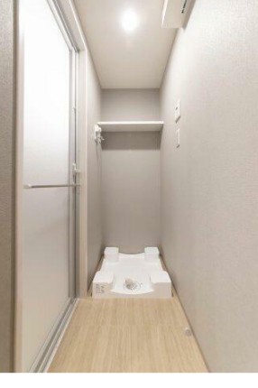 プラウドフラット文京千駄木の玄関写真