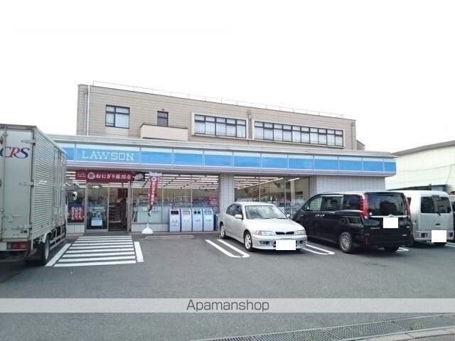 コンビニ　ローソン（コンビニ）まで731m
