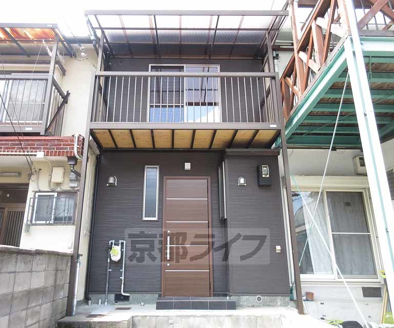 四ノ宮行者谷貸家の外観写真