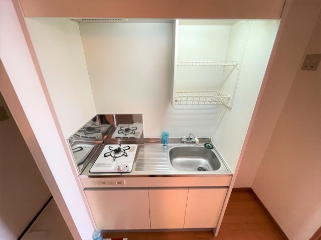 キッチン　１００５号室の写真です。
