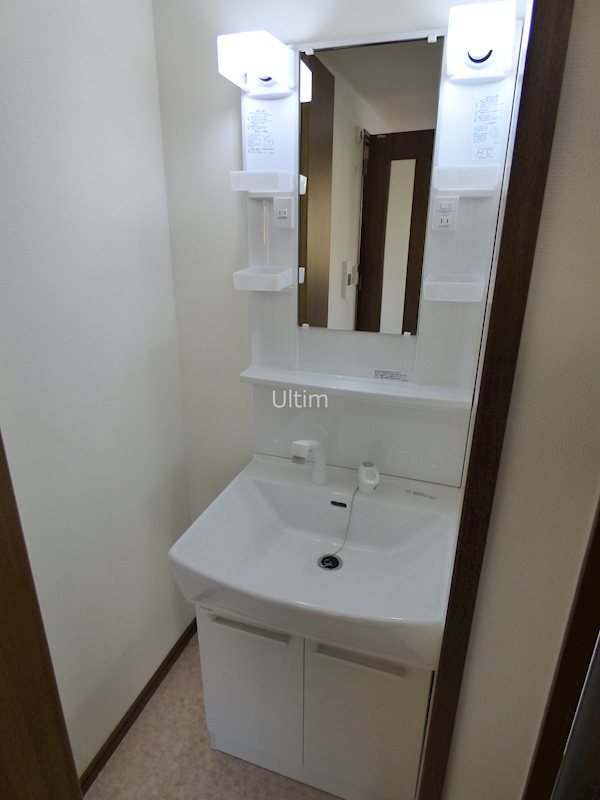 洗面設備　別部屋のお写真です。ご参考までに！