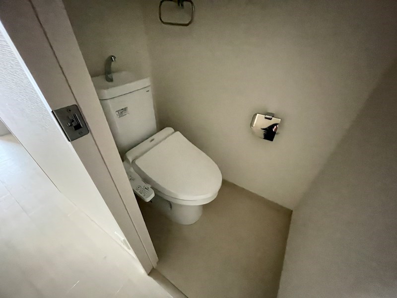 CHERIR六甲道のトイレ写真