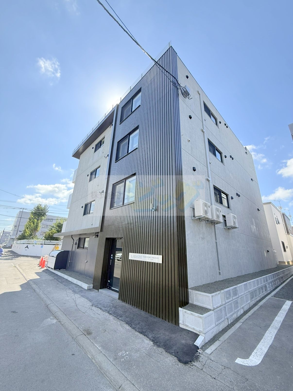 建物外観　エアコンや追い炊き等人気の設備がたくさん完備されております♪