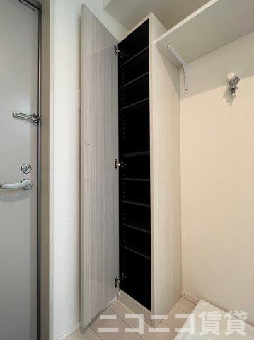 玄関　別号室イメージの為、現状を優先致します。