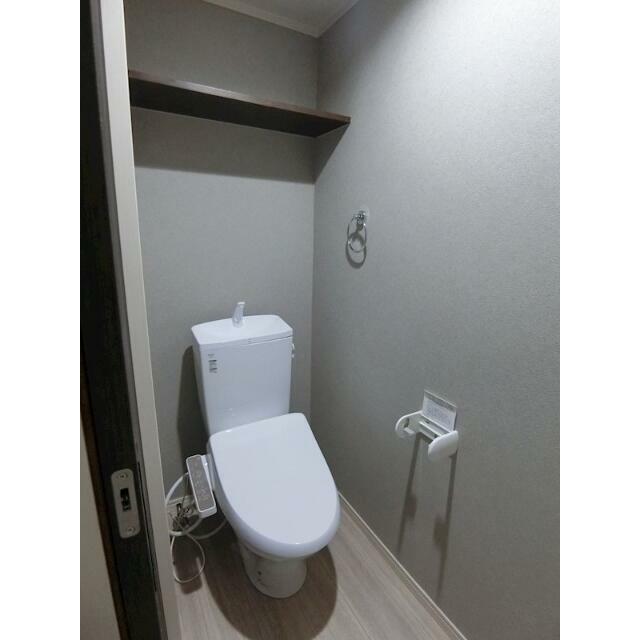 トイレ　ウォシュレットつき！