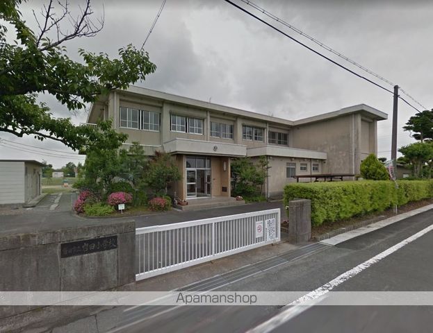 小学校　岩田小学校（小学校）まで1251m