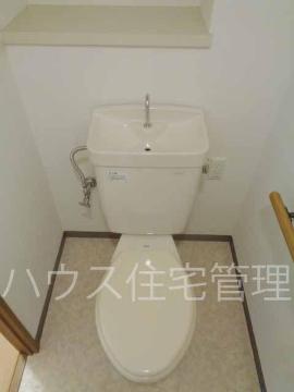 阪急京都線 総持寺駅 徒歩13分 11階建 築26年のトイレ写真