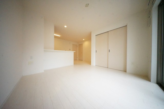ＪＲ山陽本線 下関駅 2階建 築10年の居間写真