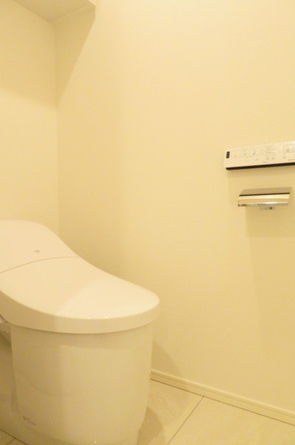 ガーラ・プレシャス赤坂見附のトイレ写真