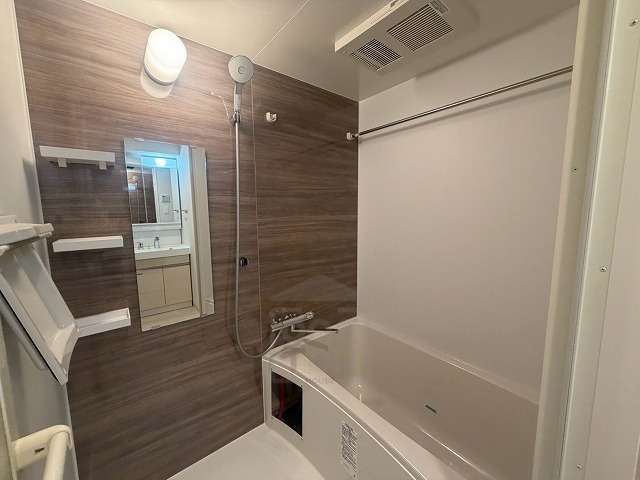 S-RESIDENCE江坂focalの風呂写真