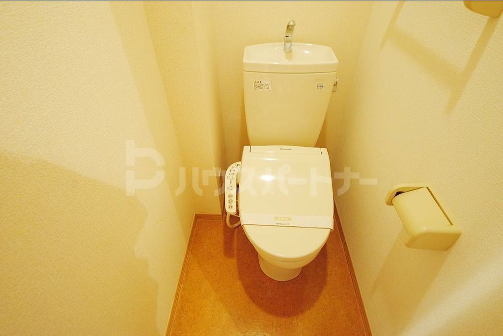 メゾンベールのトイレ写真