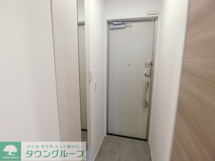 Landini 南仙台の玄関写真