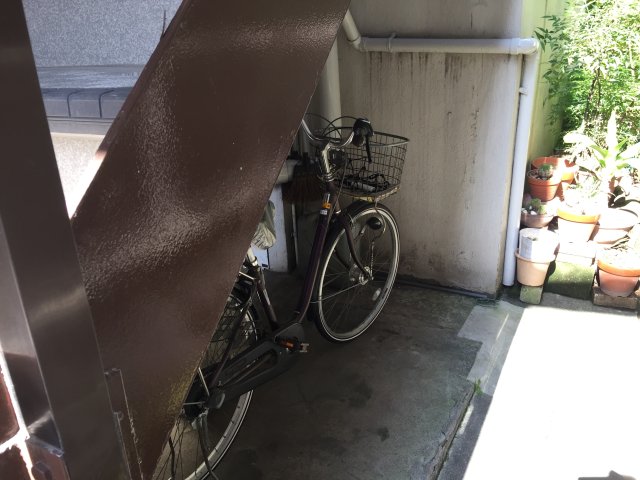 駐車場　駐輪場