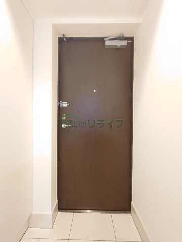 玄関　別階層参考写真