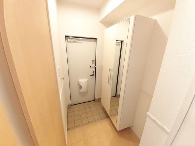 ボンボヤージュIII Bの玄関写真