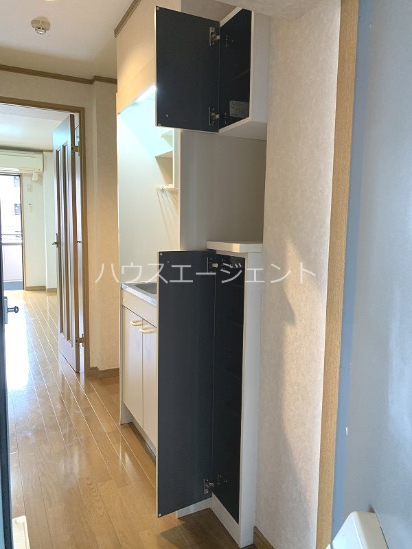 エントランス　シューズボックスございます※参考画像