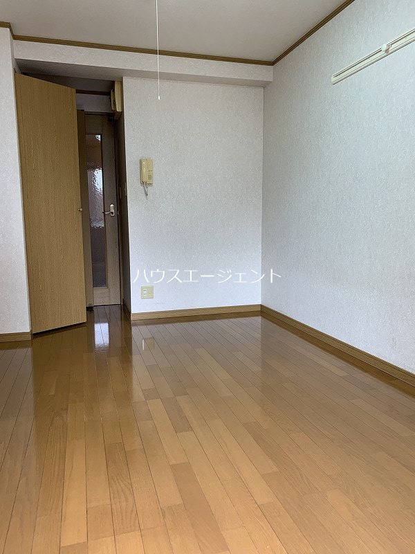 その他部屋・スペース　洋室です※参考画像