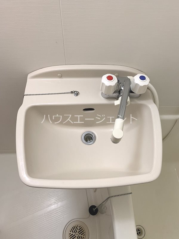 洗面設備　洗面台です※参考画像