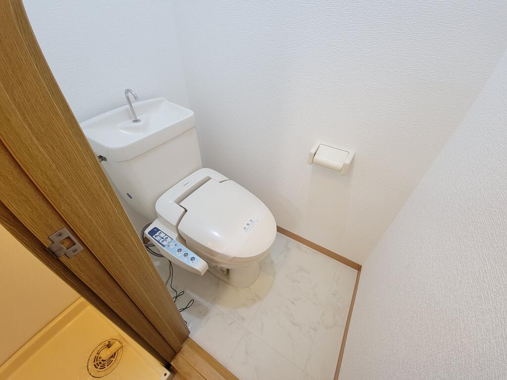 ハイデンス山手のトイレ写真
