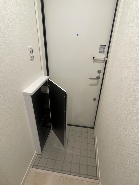 GRANDE稲田堤の玄関写真
