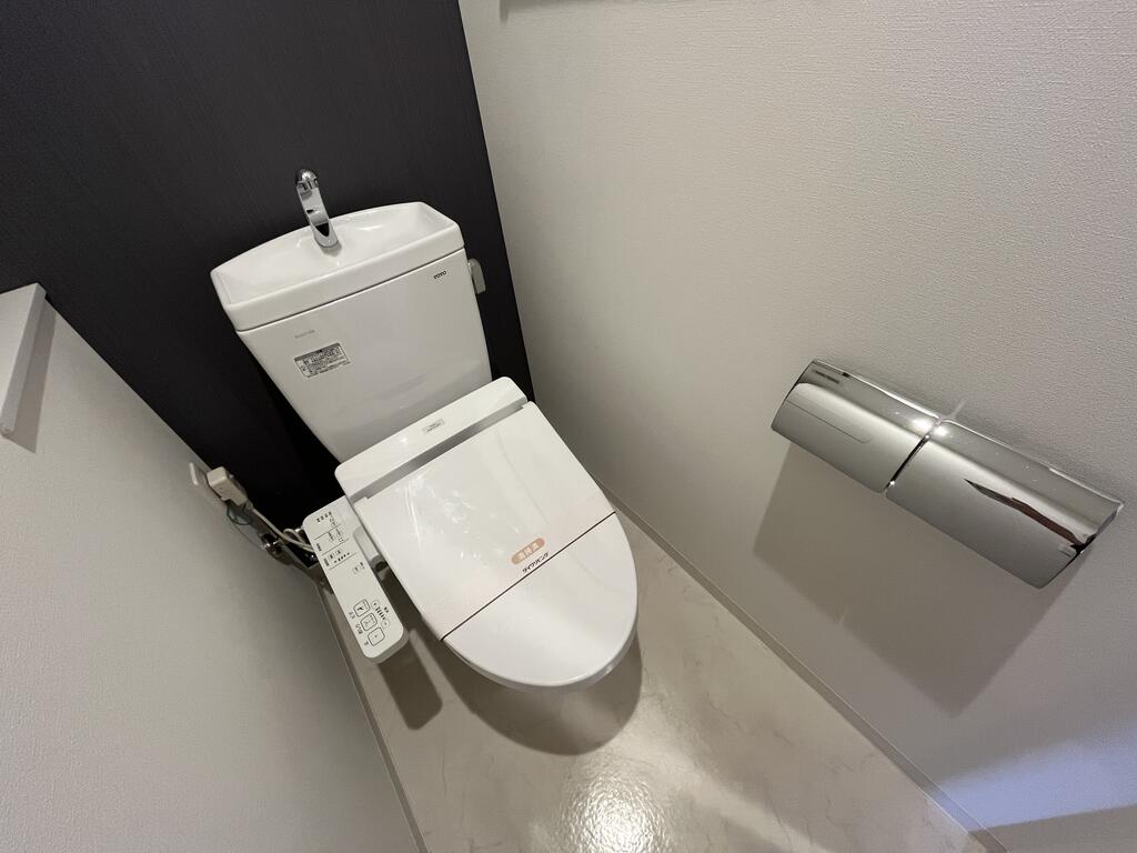 コンフォートレジデンス仙台東口のトイレ写真