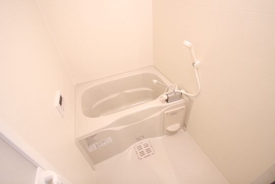 尾長東アパートC棟の風呂写真