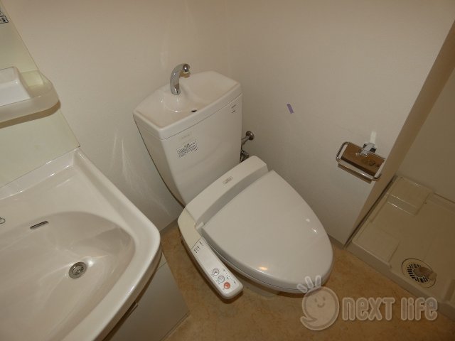 レジディア横濱戸部のトイレ写真