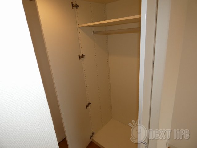 レジディア横濱戸部の内装写真