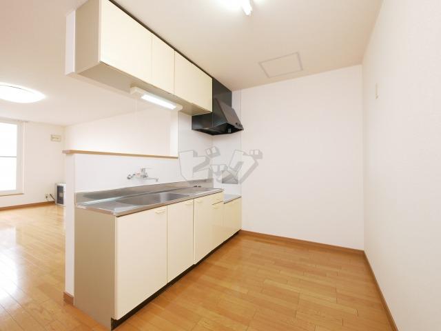 キッチン　※他号室の写真となります。ご参考ください
